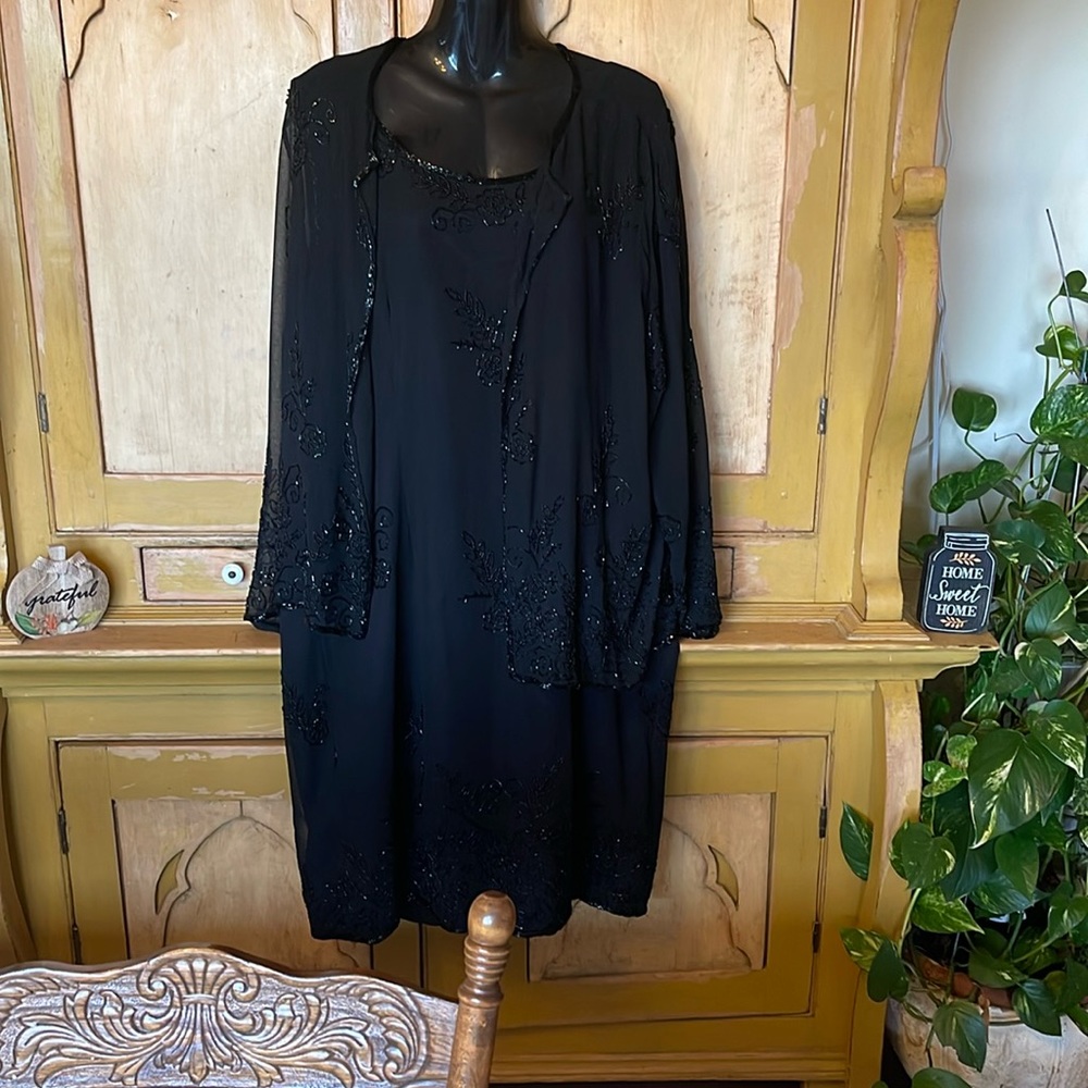 Elegant Lori M dress set